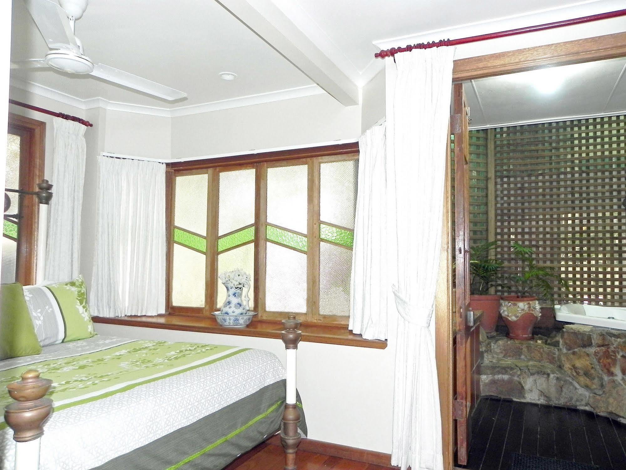 Airlie Waterfront Bed & Breakfast Airlie Beach Exteriér fotografie